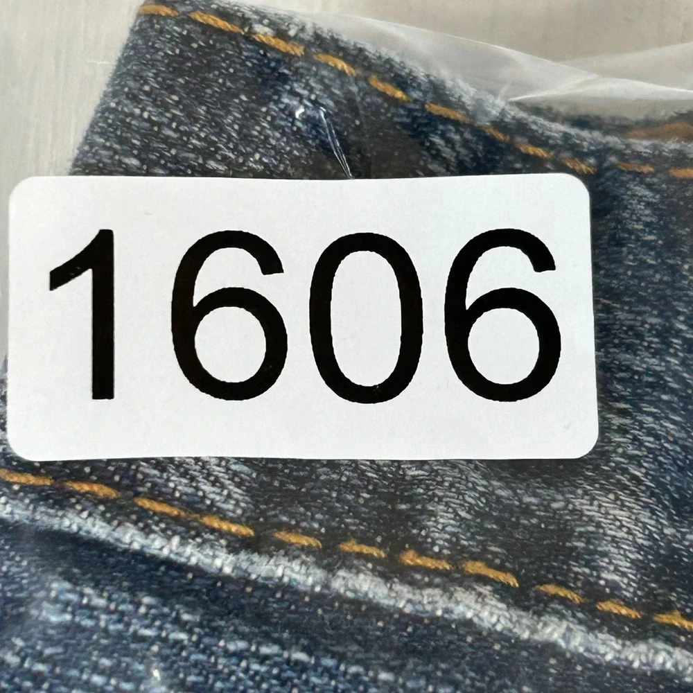 Levis 505 Regular Fit Straight Leg Jeans Blue Denim W34 L29 Mens
